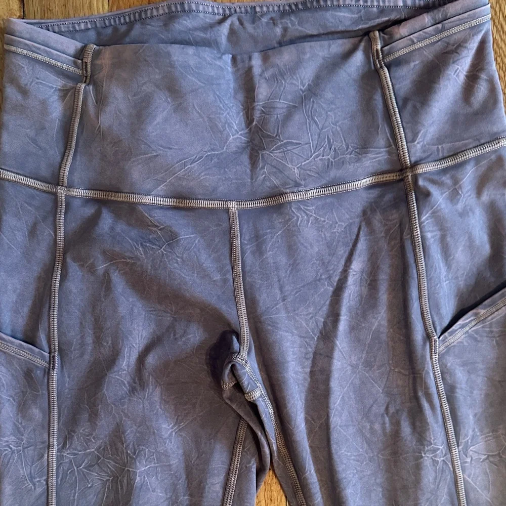 lululemon athletica Brown Leggings - almost new - Picture 2 of 4